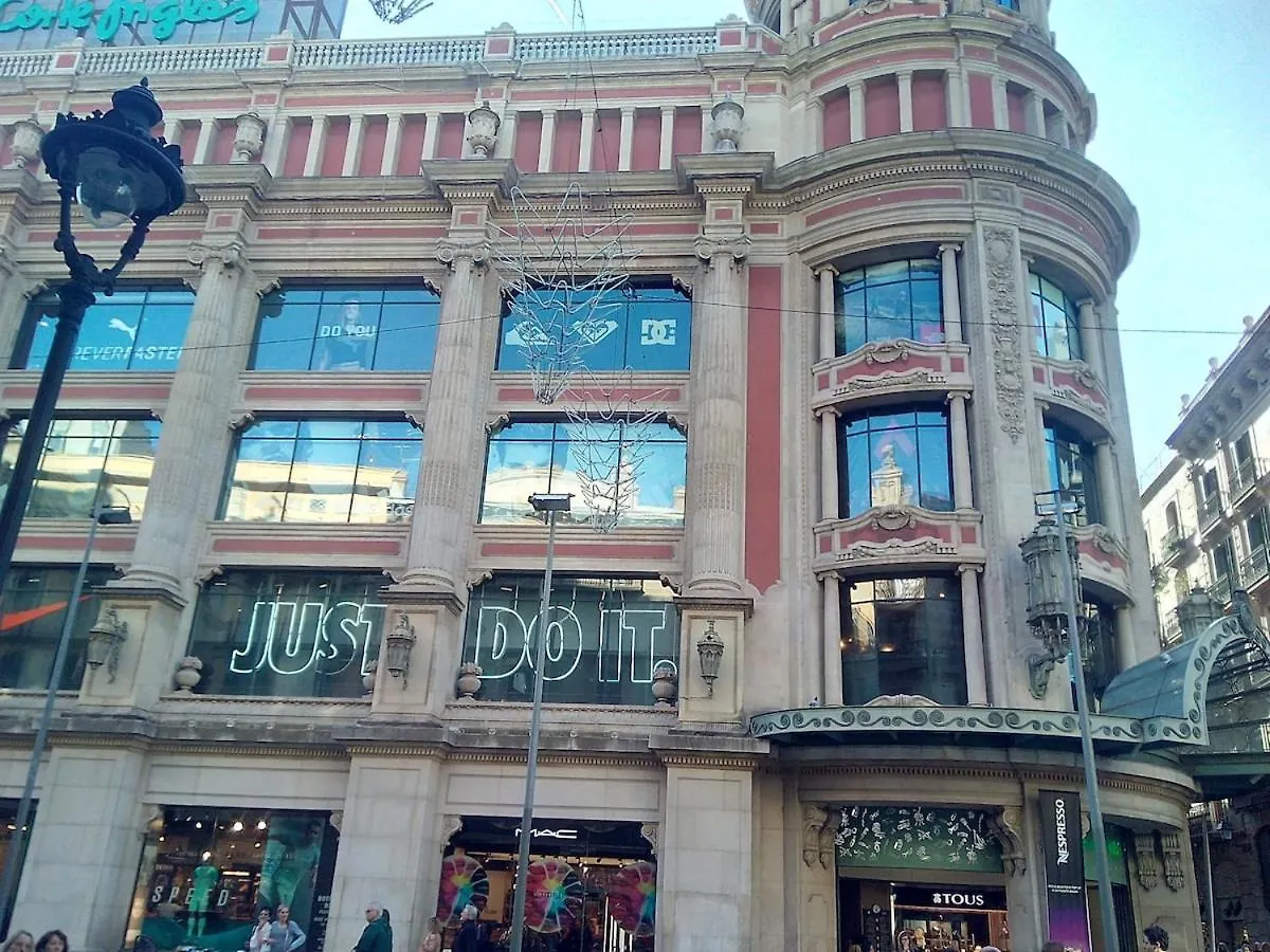 Central Azulete Barcelona 0*,  Spain